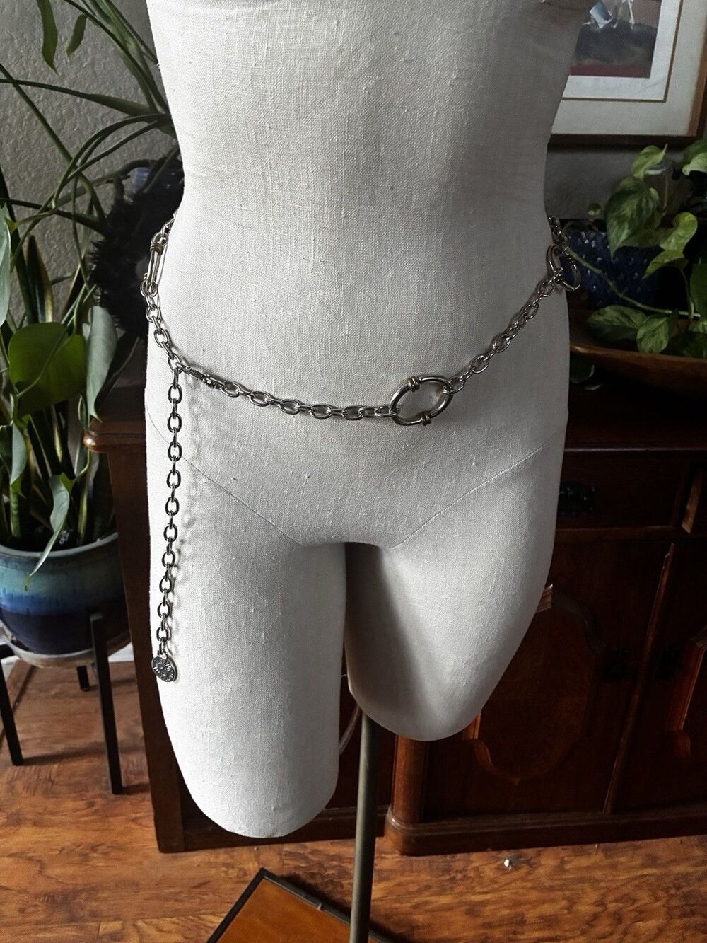 Anne Klein Emblem Silver Tone Chain Link Belt 90s Bohemian Y2K